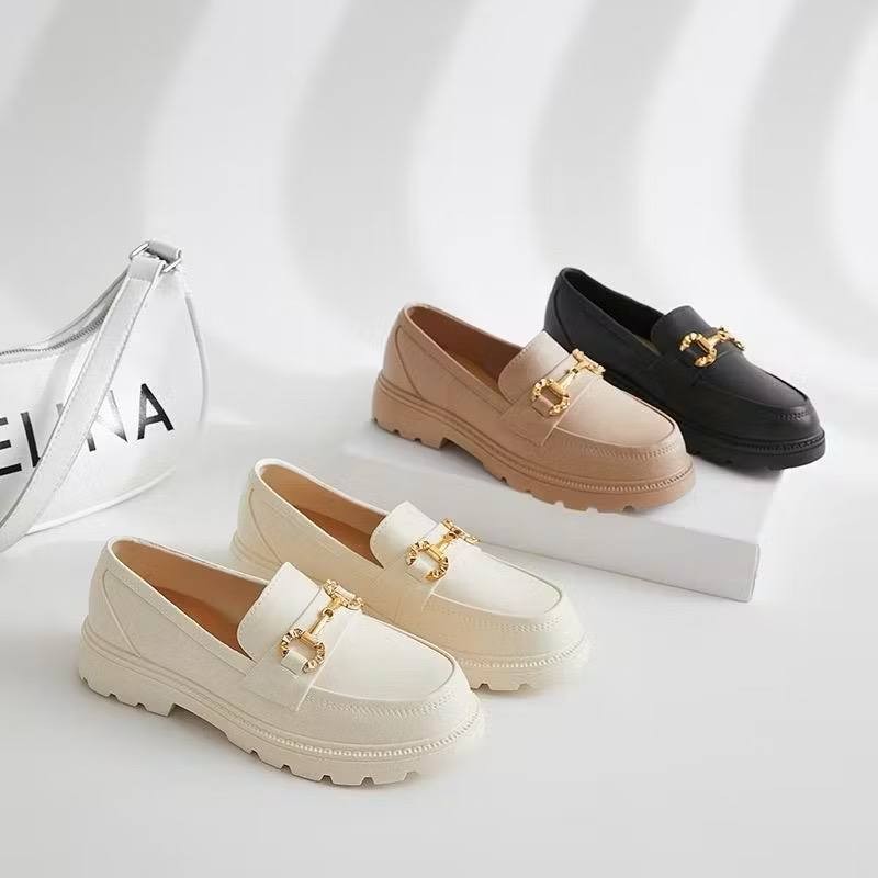 Women British Style Loafers Comfortable Closed Toe Slip On Shoes